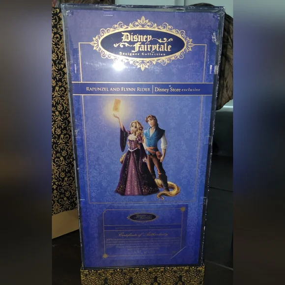 NWT LIMITED EDITION Disney Fairytale Designer Collection Rapunzel Flynn Rider - Picture 9 of 11